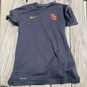 Men’s Medium, USC Nike Tee